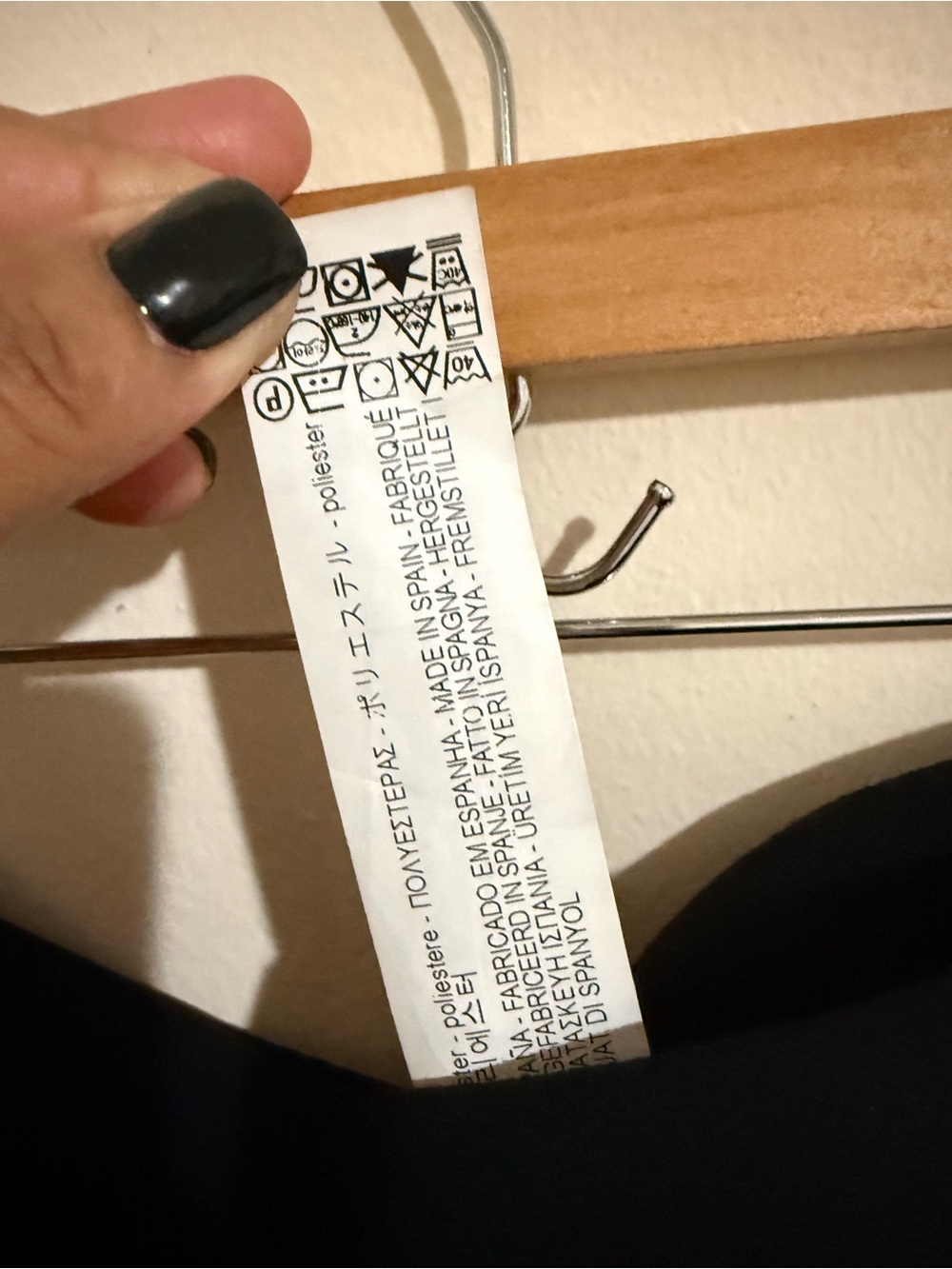 Zara Black Wide-Leg V-Waist Pants - Picture 4 of 4